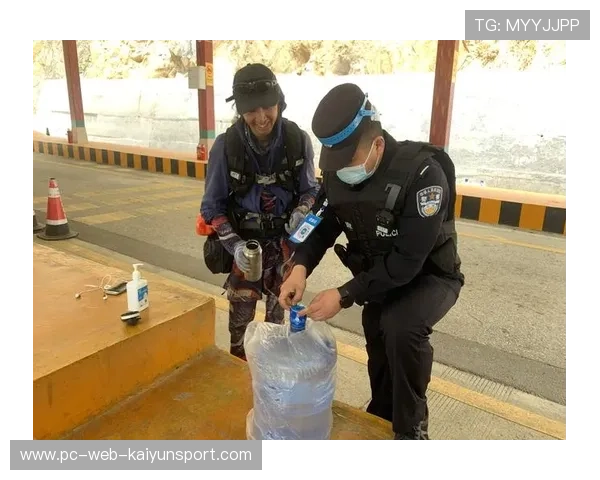 多特边路传中与中路渗透共同制造破门良机——战术解码与落地实践