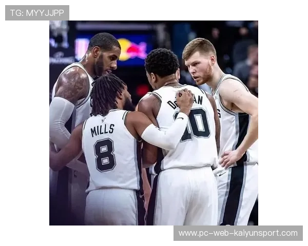 乔治关键一击奏效,洛杉矶将胜利收入囊中